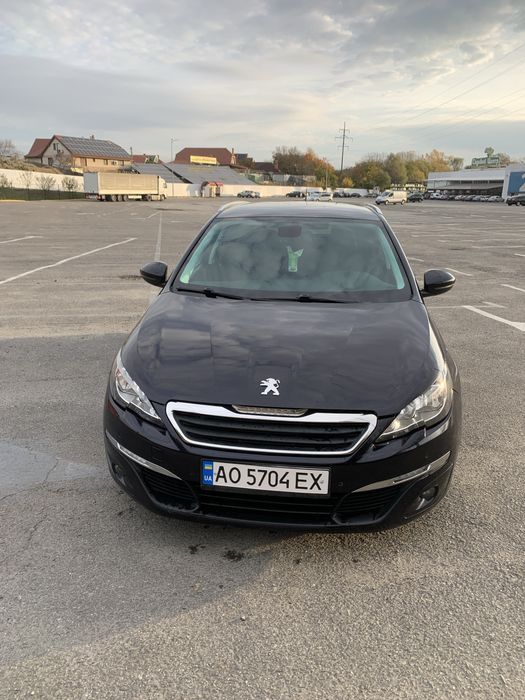 Продам Peugeot 308
