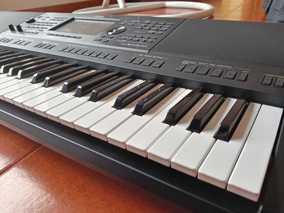Yamaha psr sx900