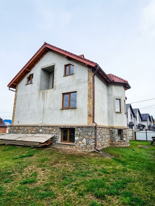 Продається будинок В. Кучурів