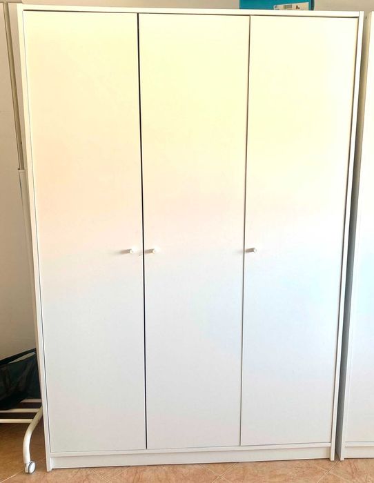 Roupeiros 2 de 3 portas