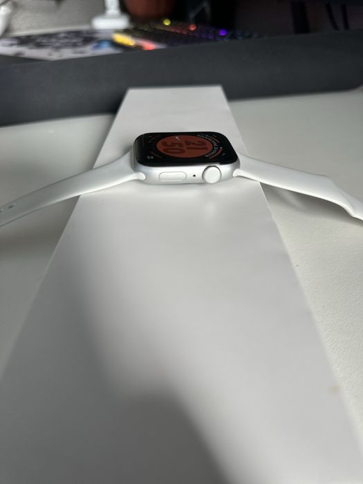 Apple Watch SE 44mm