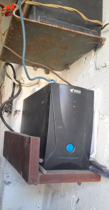 безперебійник VISION UPS