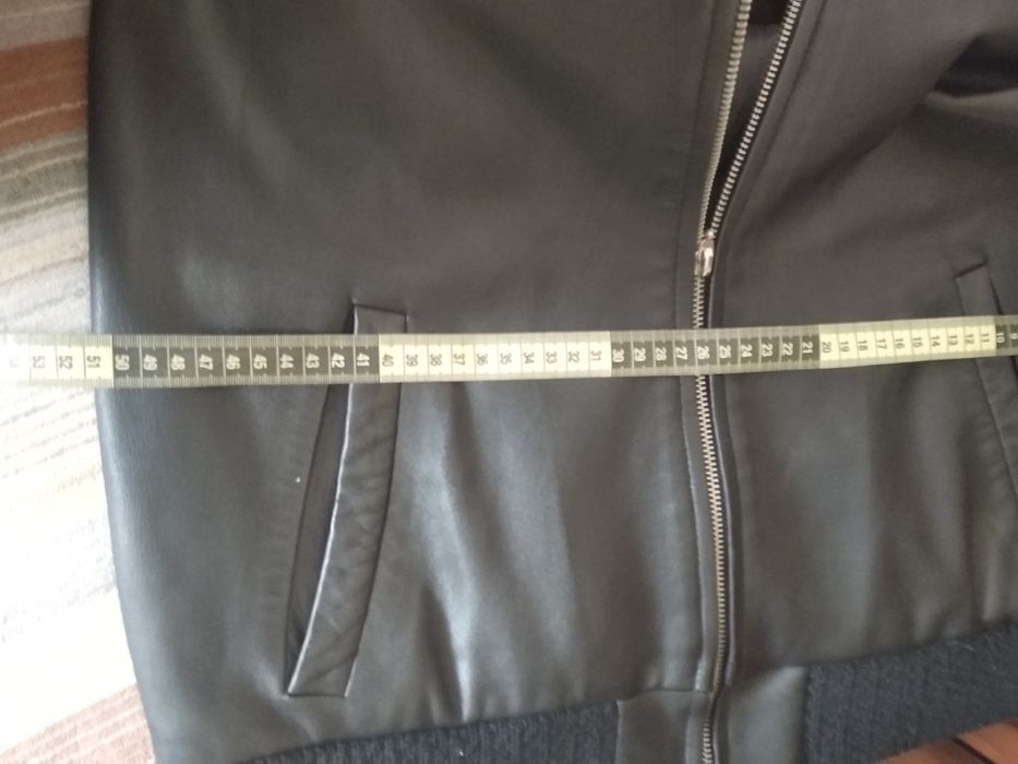 Куртка шкіряна чоловіча.