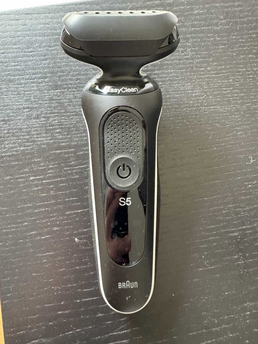 Braun Series 5 S5 51W1000S + Aparador Orelhas & Nariz EN10