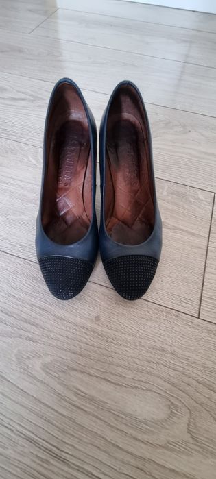 Buty na obcasie  skóra naturalna