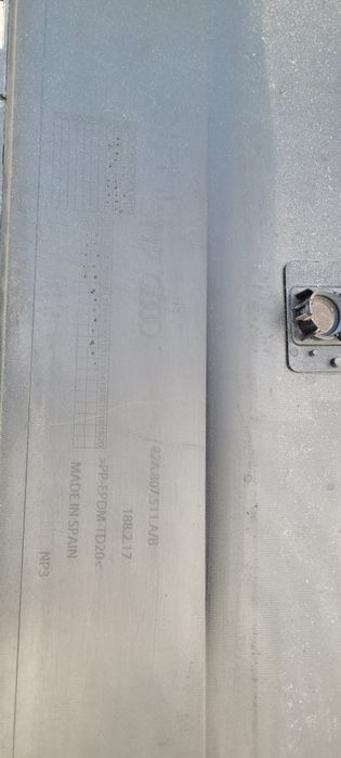 Pára-choques traseiro Audi A1 Sportback