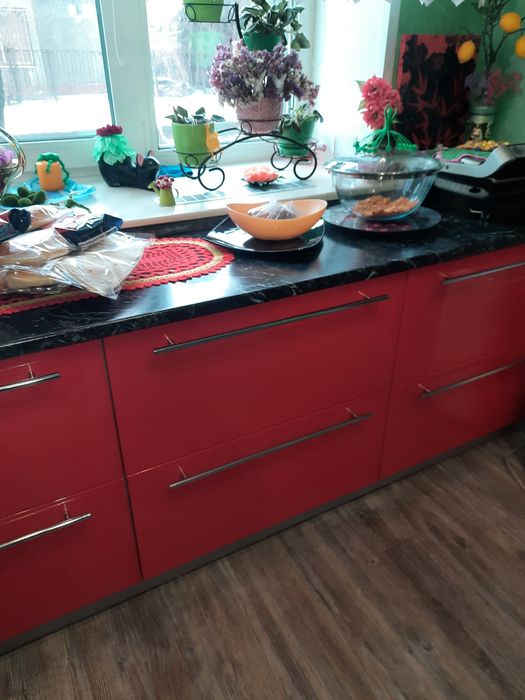 Кухня ,кухонный гарнитур