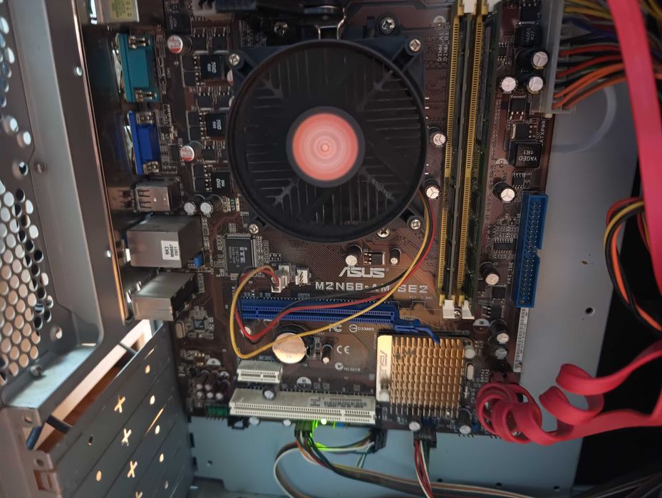 ПК для  учёбы Phenom 8450 3Gb ОЗУ Компьютер