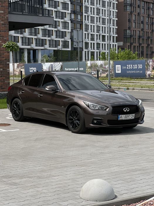 Infiniti Q50 2.0t