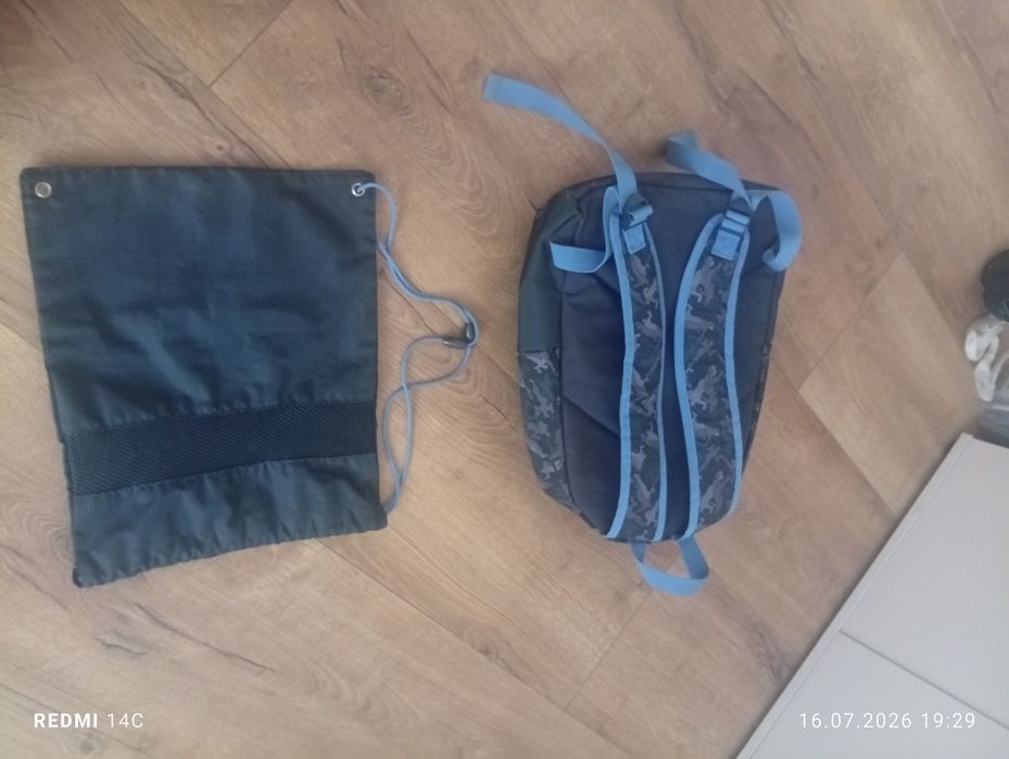 Plecak plus worek.Stan idealny.Cena 35 zł
