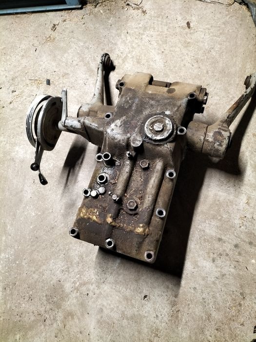 Plecak cylinder tłok podnośnika rozdzielacz sterowanie ursus c-360