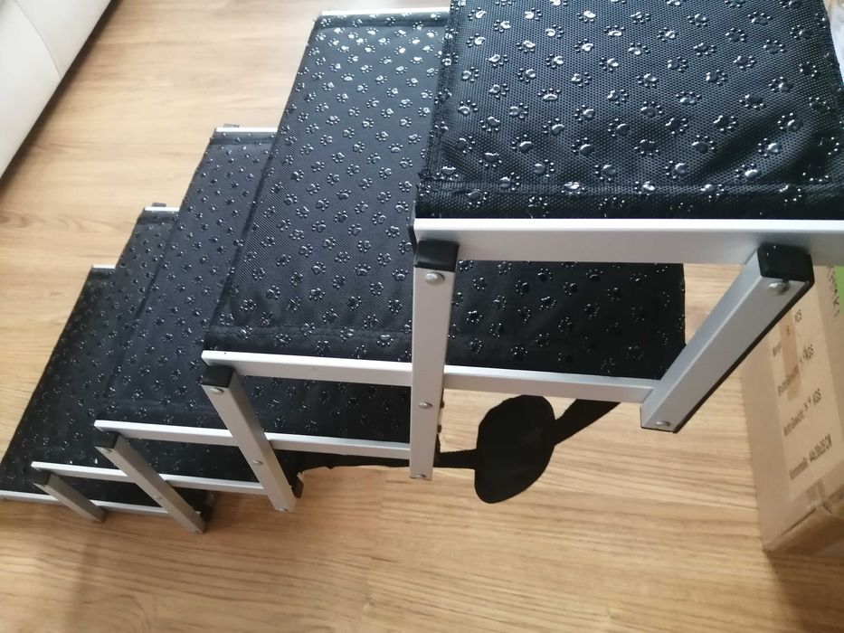 Schody aluminiowe dla psa SEEZSSA (5 stopniowe)