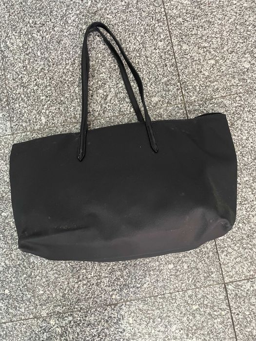 Mala preta original marca Lacoste