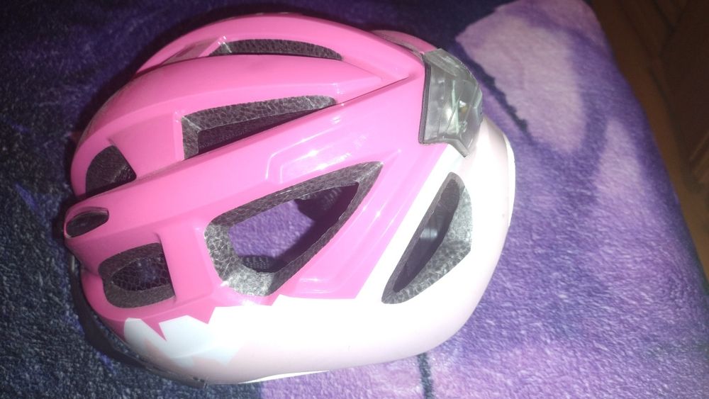 Kask rowerowy dla dziewczynki jak nowy