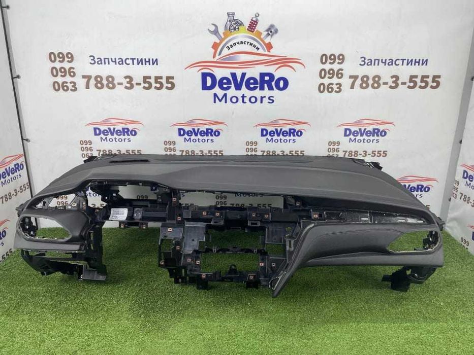 Панель приборов экран мультимедиа Chevrolet Bolt EV 2021-2024 Наличие