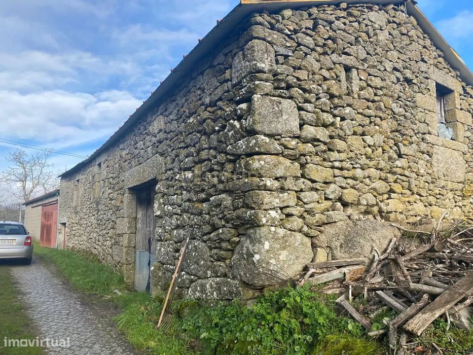 Armazém Agrícola  em Planalto de Monforte, Chaves