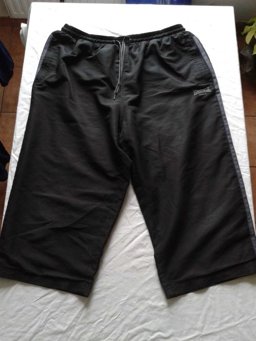 Dwie pary spodenek 3/4-Lonsdale London,rozm XXL.
