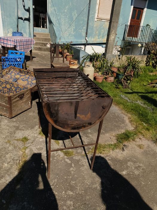 Fogareiro grande para churrasco