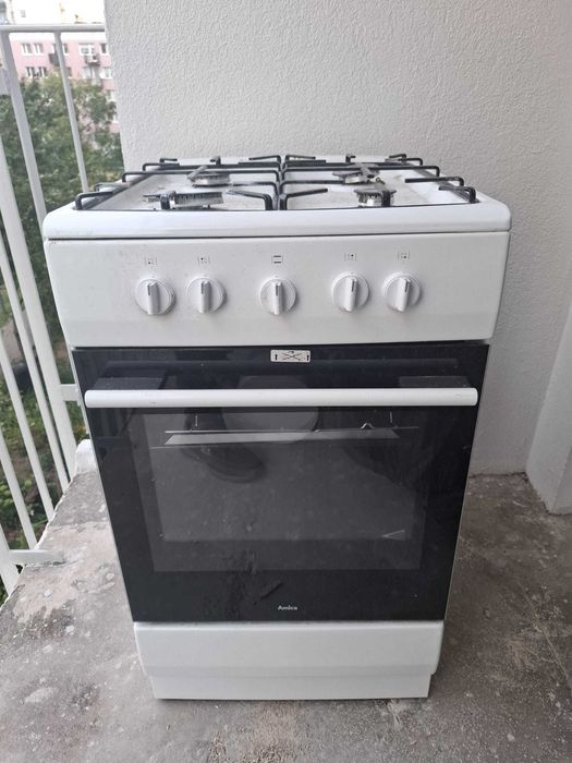 NOWA Kuchenka gazowa piekarnik AMICA 5010GG4.23OFPW