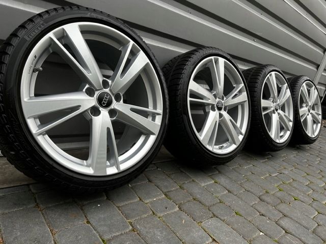 Oryginalne Felgi Audi 19 RS3 S3 A3 A4 A6 TT