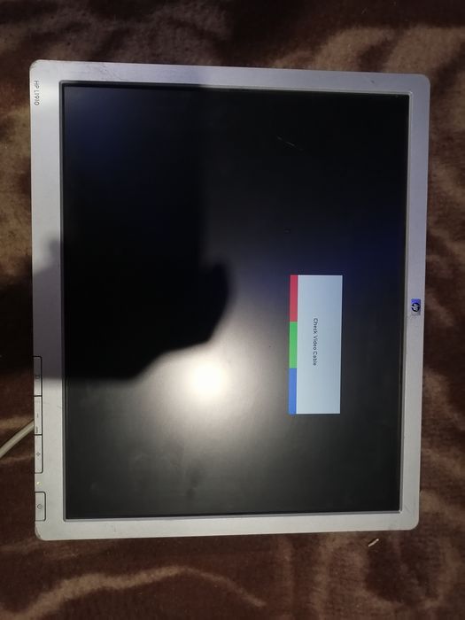 Продам монитор hp