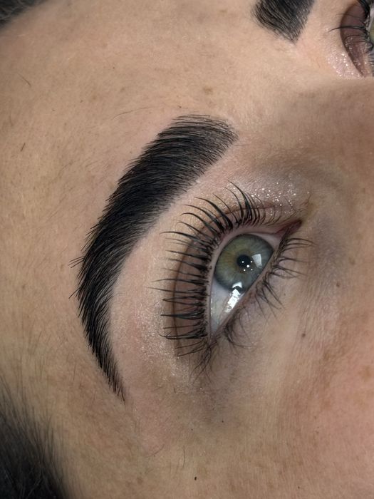 Cilios/pestanas/sobrancelhas e labios