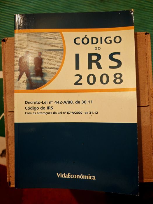 Vários títulos de livros para empresas