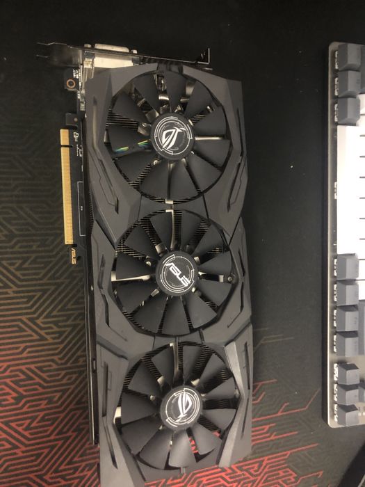 Asus STRIX rx 580 8GB