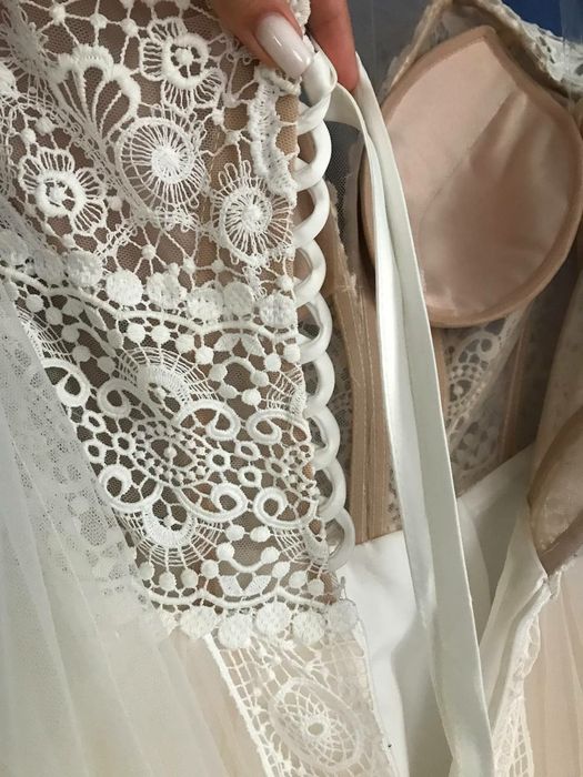 Плаття випускне!