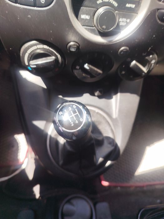 Продам Mazda - 2, 2009 г.в. - МЕХАНИКА.