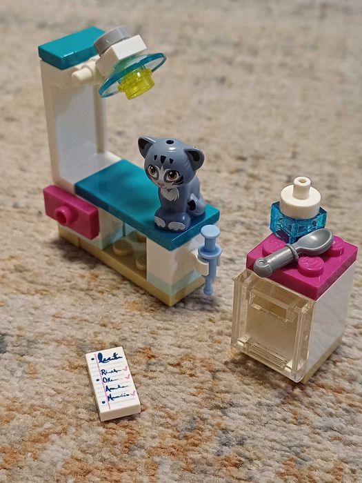 Zestawy LEGO Friends, Princess - 41360, 41141 plus słodki kociak