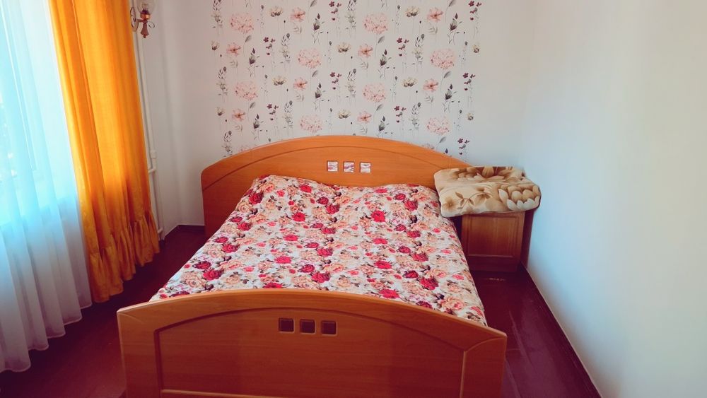 Чудова квартира. ЦУМ.5місць.Тривалий термін.Робимо документи.