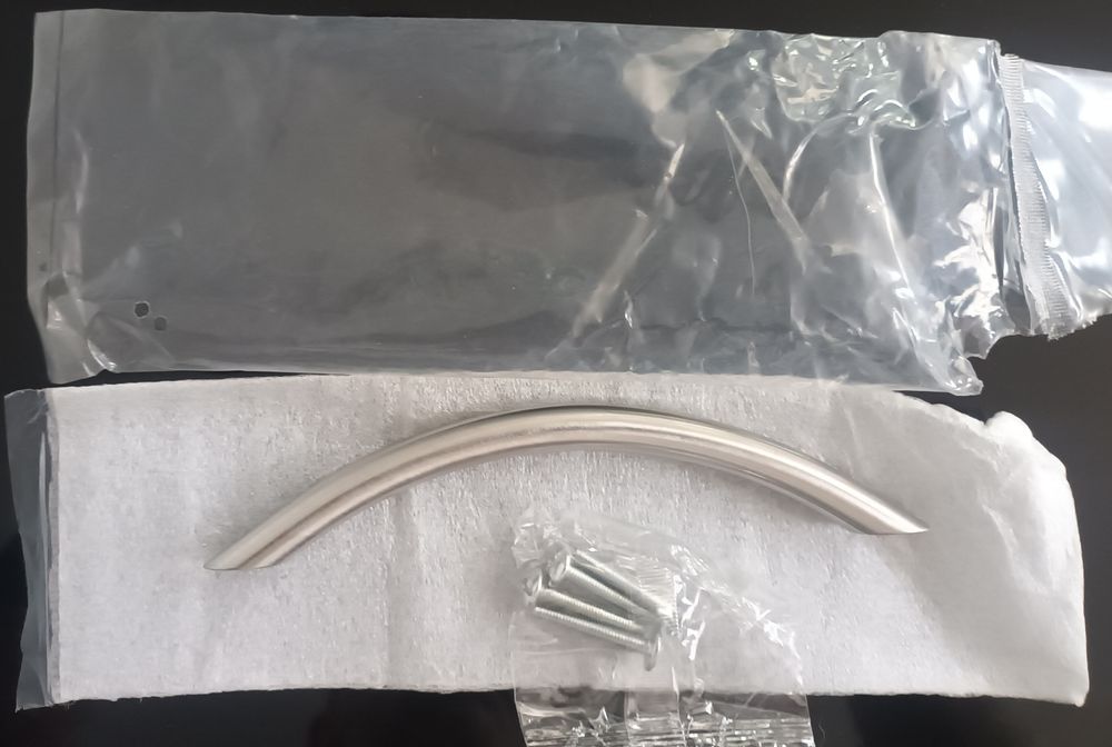 Puxador em cavilha de inox