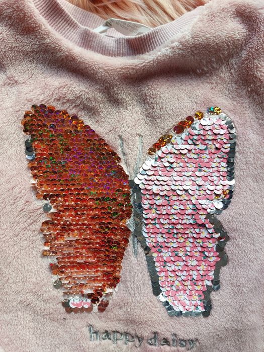 Super bluza H&M miękka z motylem cekiny zmieniają się 122 128cm
