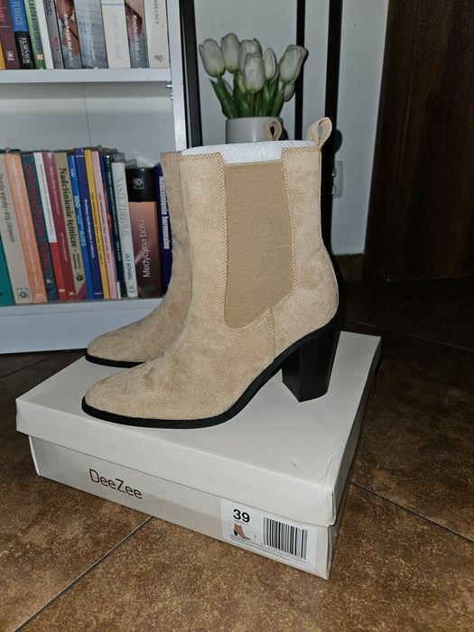 Botki DeeZee jasny braz
