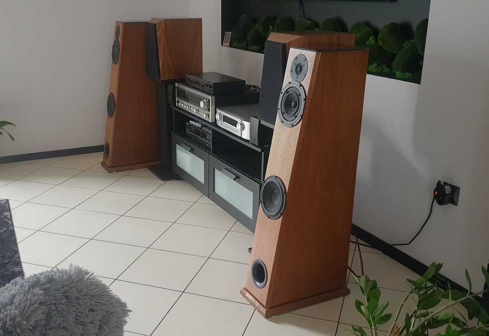 Kolumny podłogowe mega konstrukcja Minima Audio, 3xScan Speak