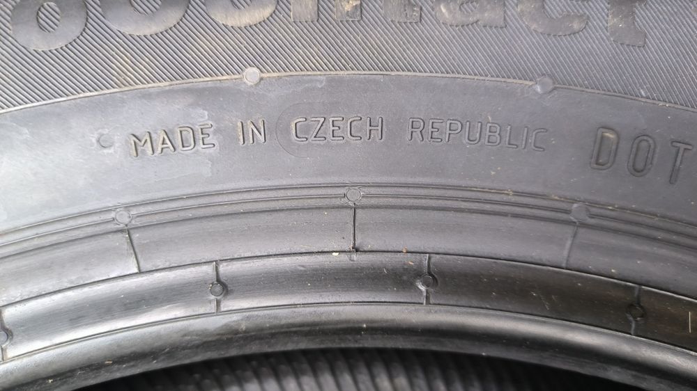 Резина 165.60.R15.Ціна вказана за 1 шт.