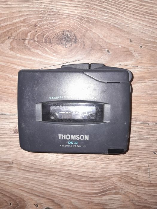 Диктофон Thomson DK 32,под ремонт