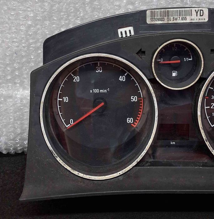 Quadrante / Painel de Instrumentos 13309003 - OPEL ASTRA H GTC