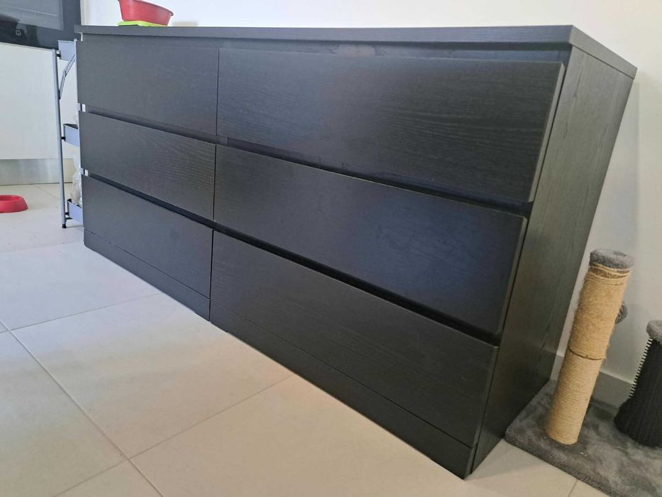 Cómoda IKEA MALM Preta — 6 Gavetas — 160 cm