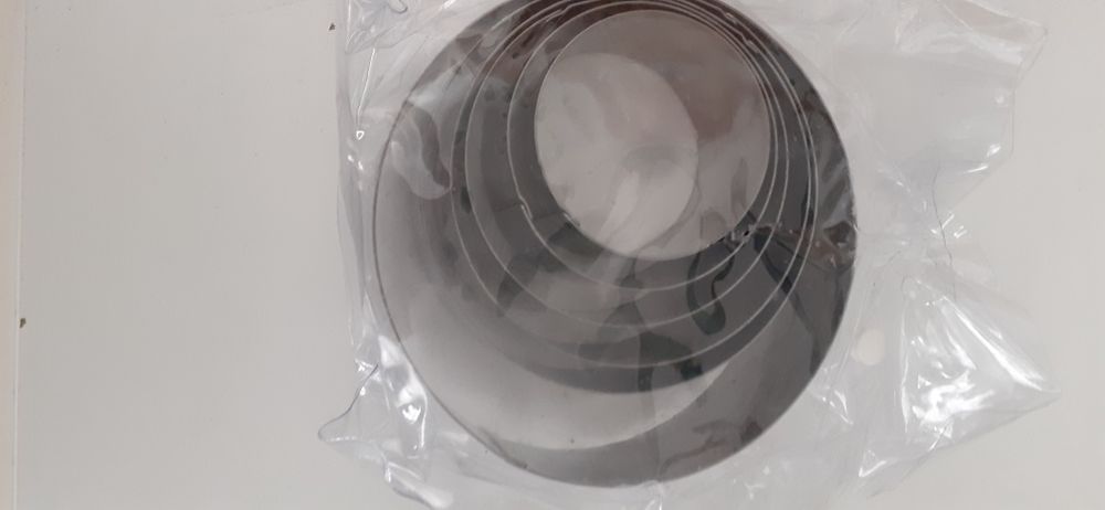 6 moldes redondos em inox