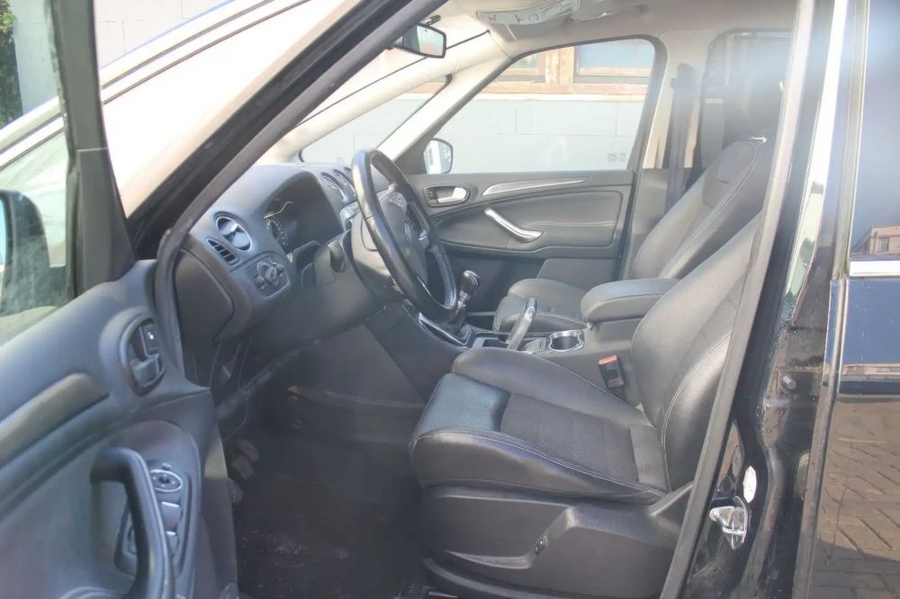 Ford S-Max      2014