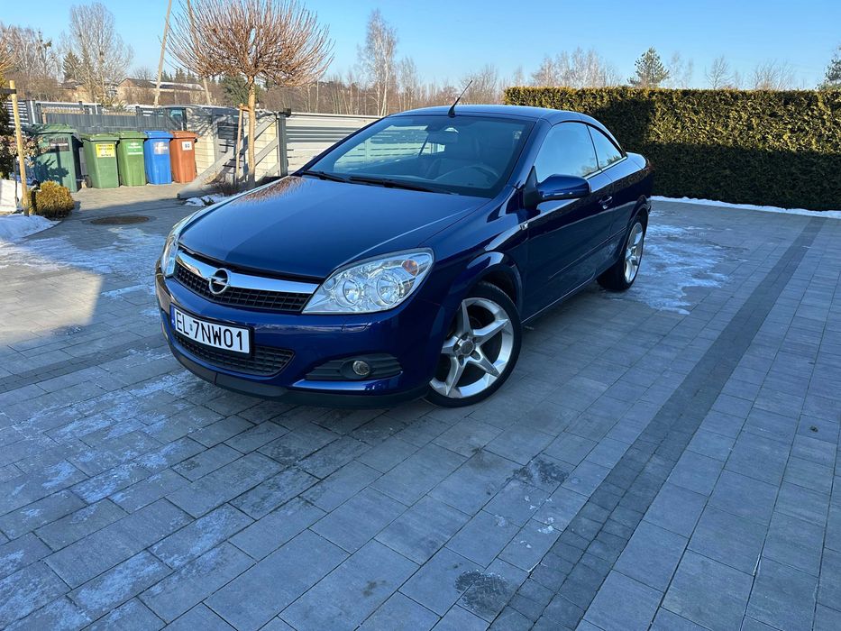 Opel Astra H TwinTop_Kabriolet 1,6 Benzyna_Skóry_Parktronik