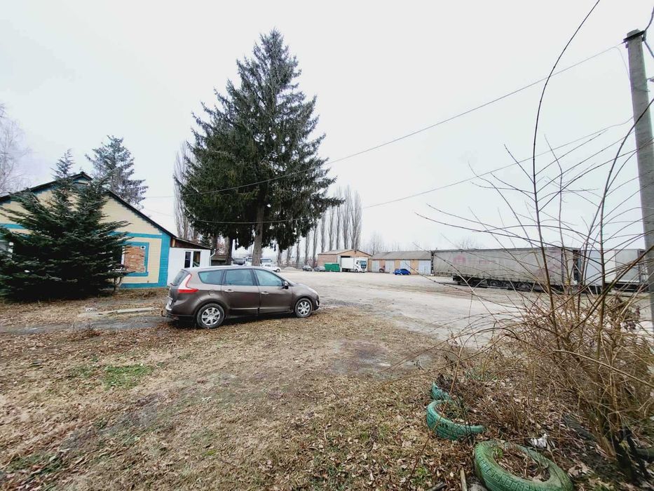 Продам майновий комплекс (9842)