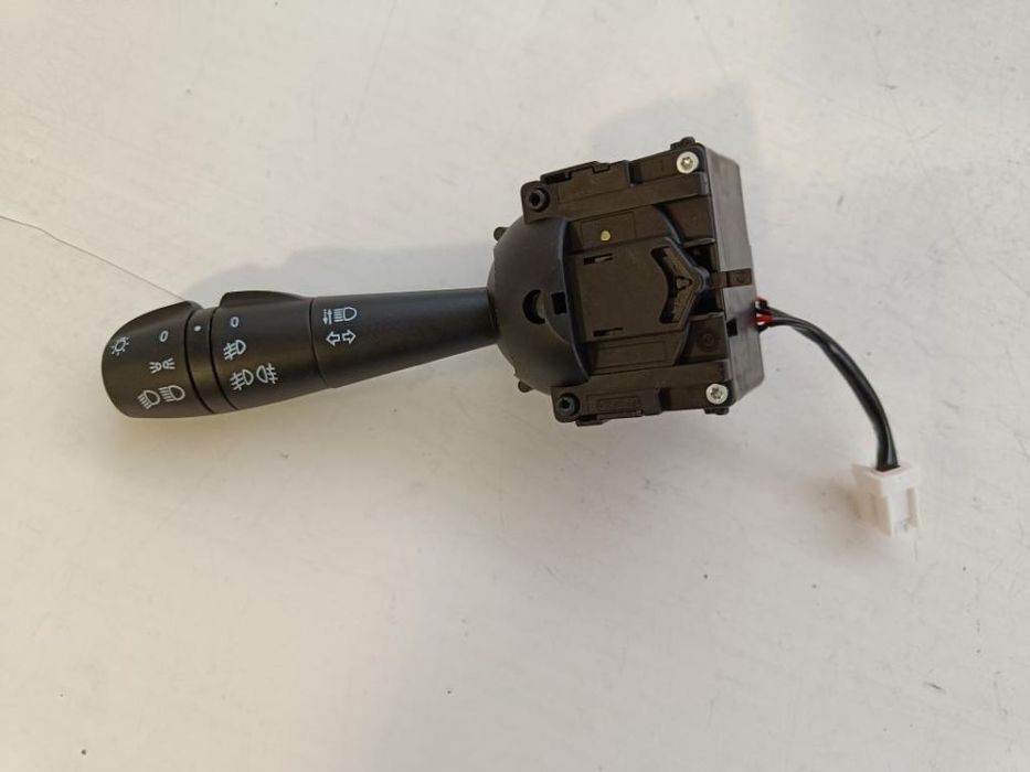 Manete piscas luzes Renault Clio IV 4 / Captur / Twingo 2014 / Dacia Logan 2020/ Sandero (novo)