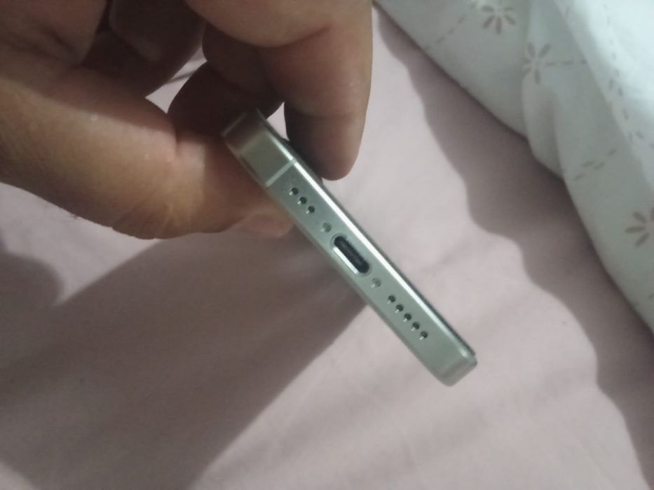 Iphone 15 pro 128gb versao esim