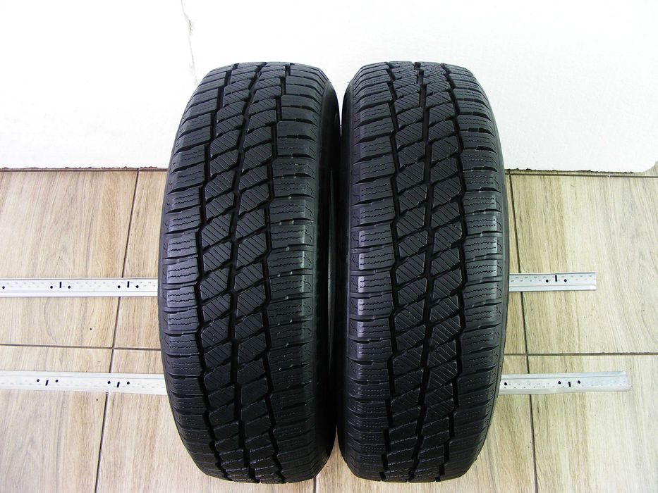 Зимова гума 205/70/15С -2 шт.Goodride SW612 .