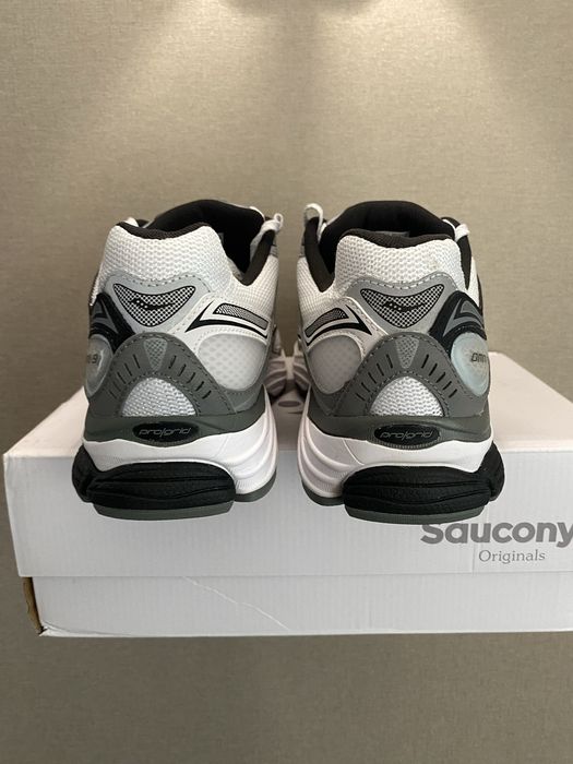 Кроссовки Saucony Progrid Omni 9