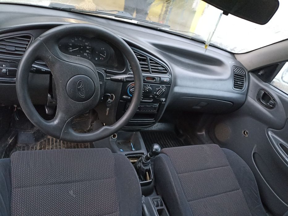 Продам Ланос. Без мотора