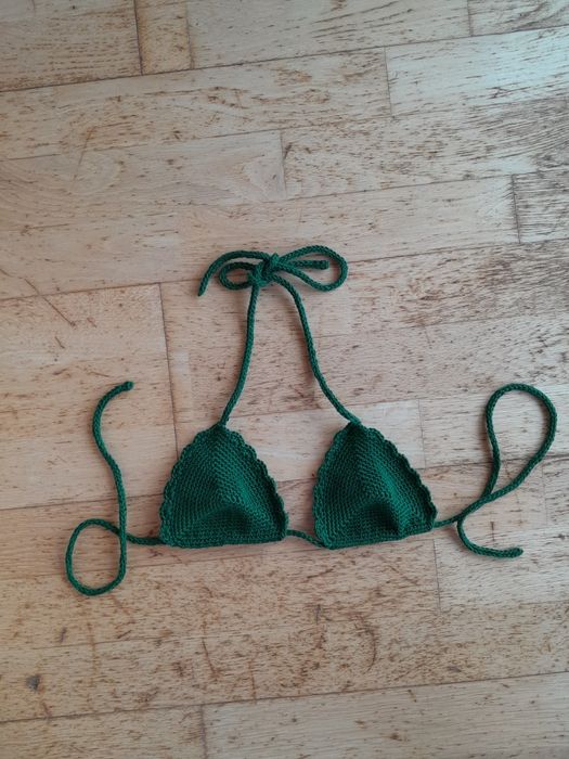 Biquini em crochet